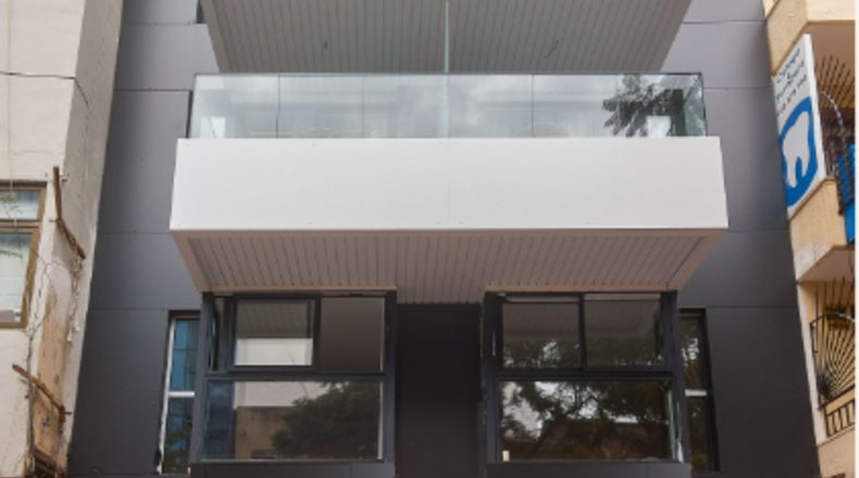 Edificio Centro Building